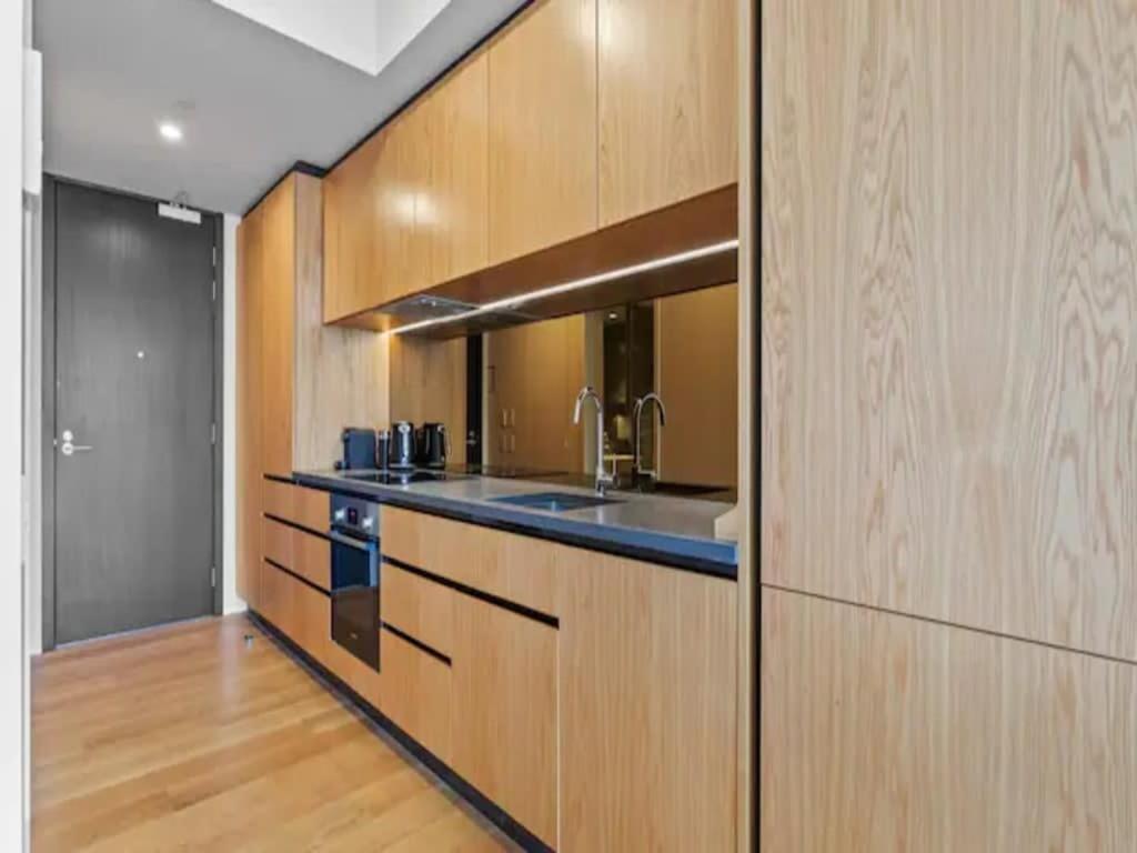 Modern One Bedroom Apartment In Wynyard Quarter Auckland Exterior photo